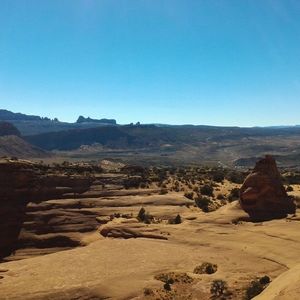 Meet your Posher, Cia